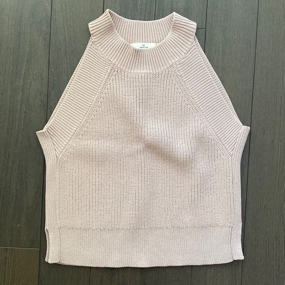 Aritzia Crevier Knit Sleeveless Sweater - Picture 1 of 5